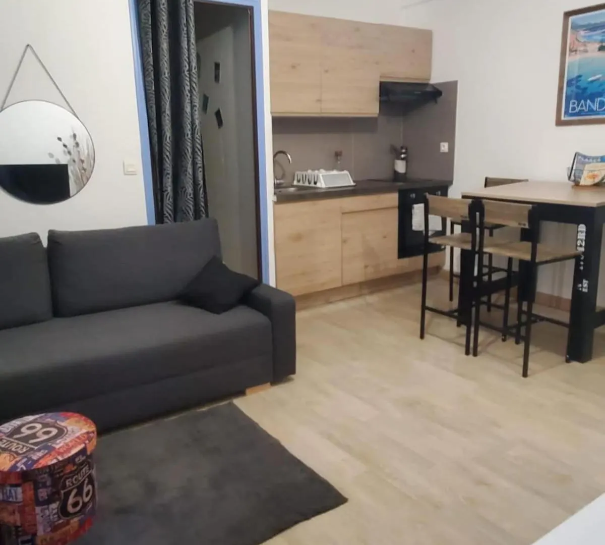 Bandol Studio A Deux Pas Du Port contacts